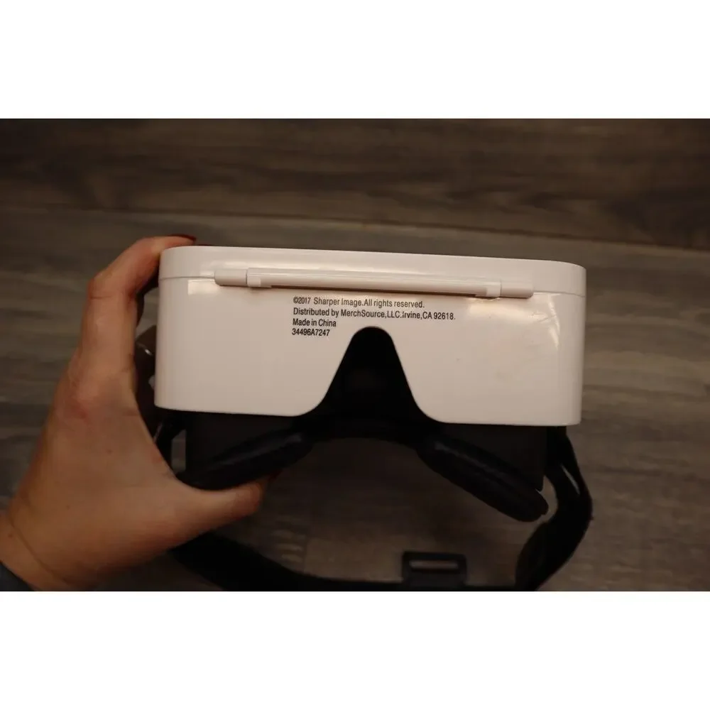 Sharper Image 2017 VR Virtual Reality Glasses White Head Set Visor System